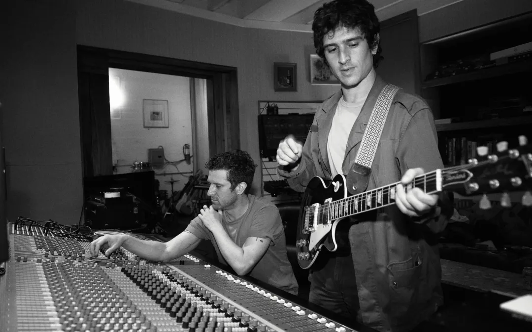 10 Cool Ways Up Your Home Recording Studio Design